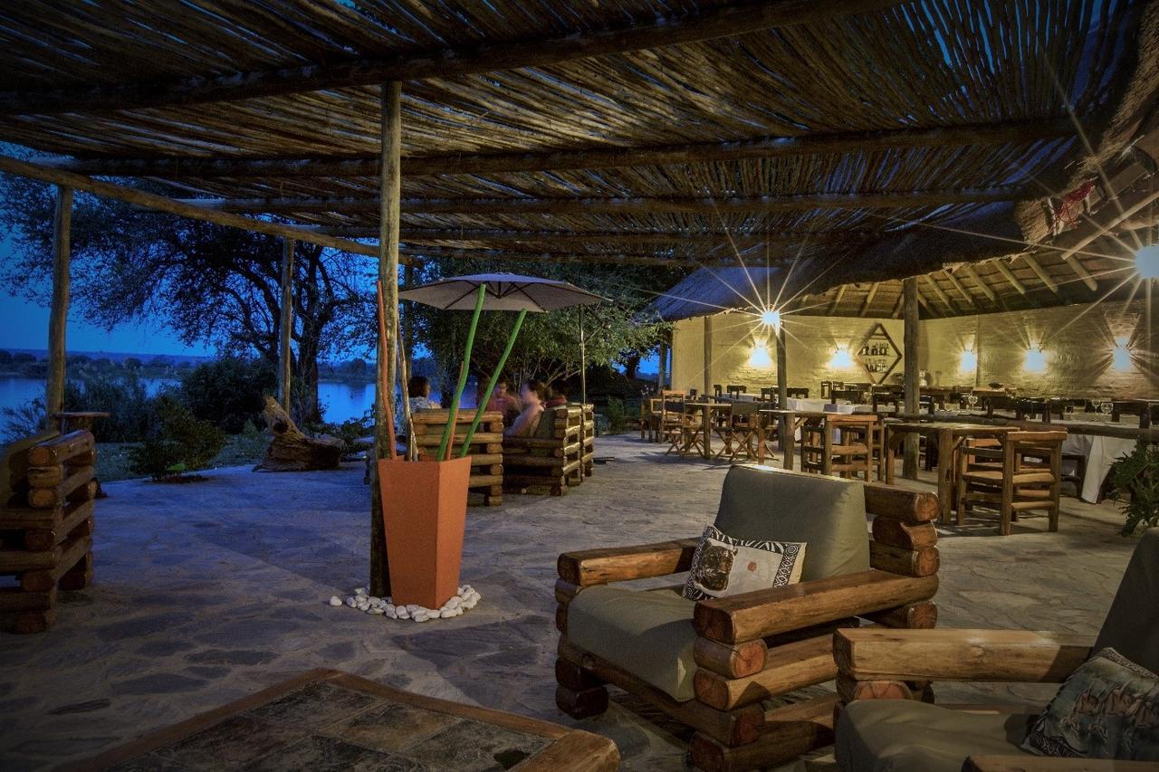 Big 5 Toro Lodge Kasane Exterior foto